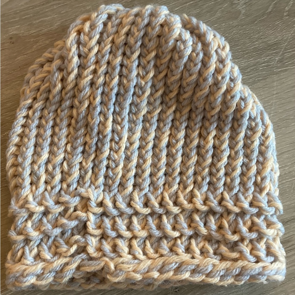 Handmade cozy cream knit beanie hat for adults - Picture 2 of 5